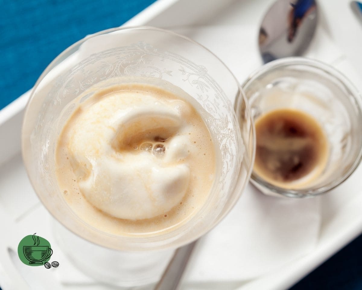 Affogato Recipe - A classic easy Italian Dessert» My Espresso Machine